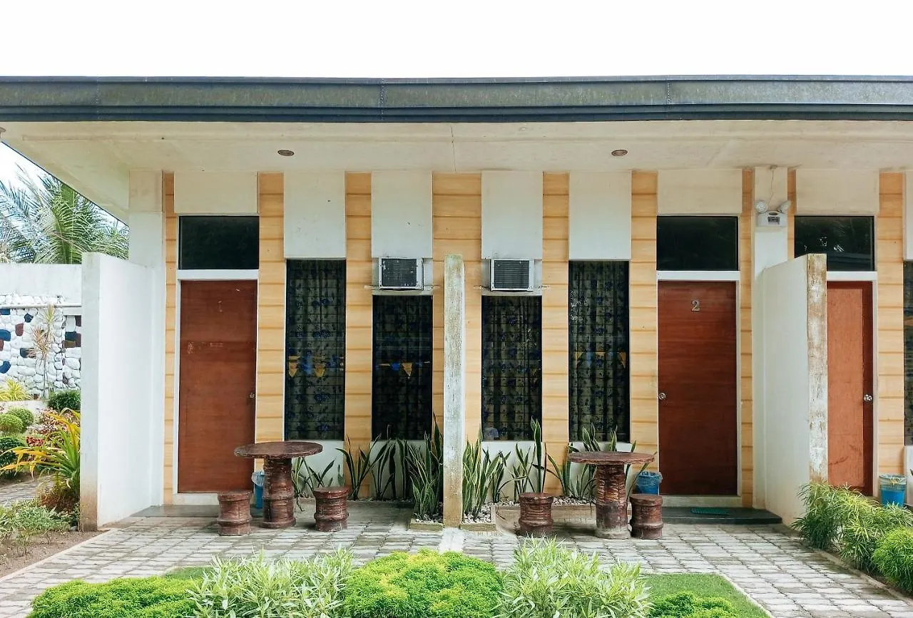 Hotel Reddoorz @ Altavista Beach Resort Samal